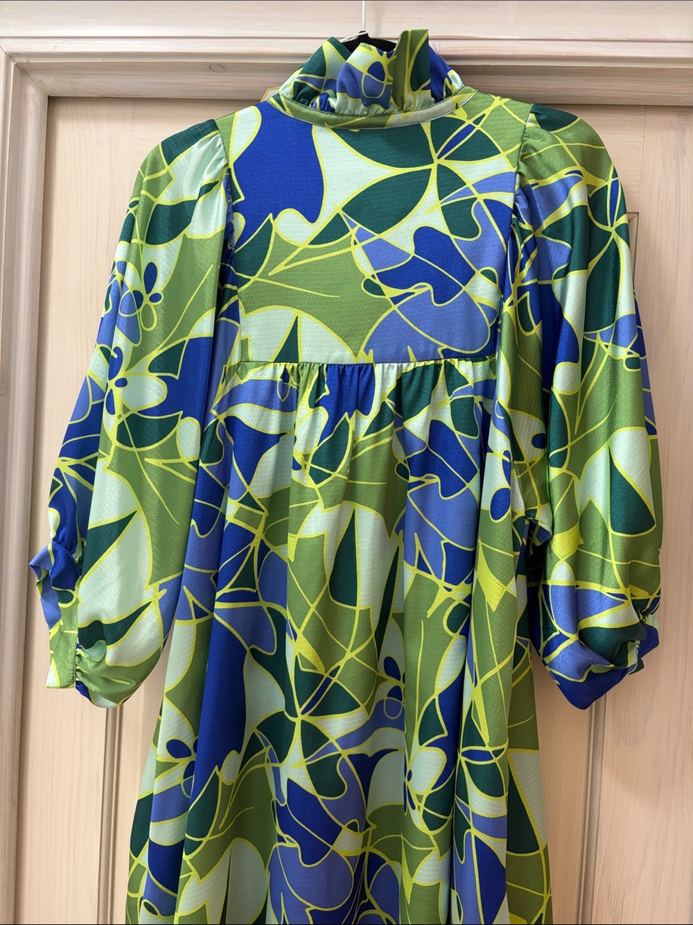 Emily McCarthy Green & Blue and green Dress - Picture 6 of 8